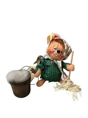 Annalee 1997 Cleaning Day Housewife Mouse Doll 7” Mop Sponge NWT Mobility Figure